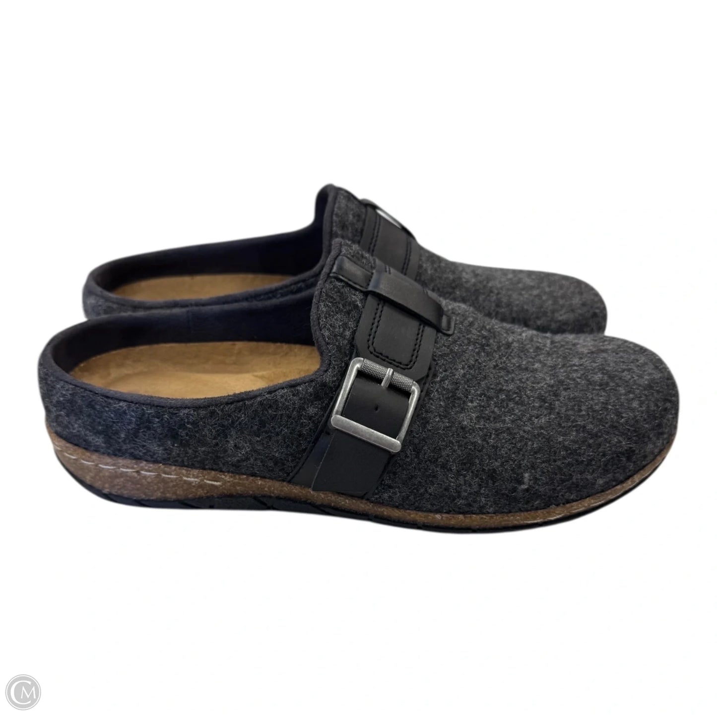 Shoes Flats By Earth In Grey, Size: 7