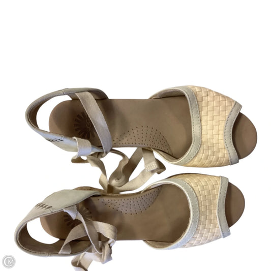 Sandals Designer By Ugg In Tan, Size: 5.5