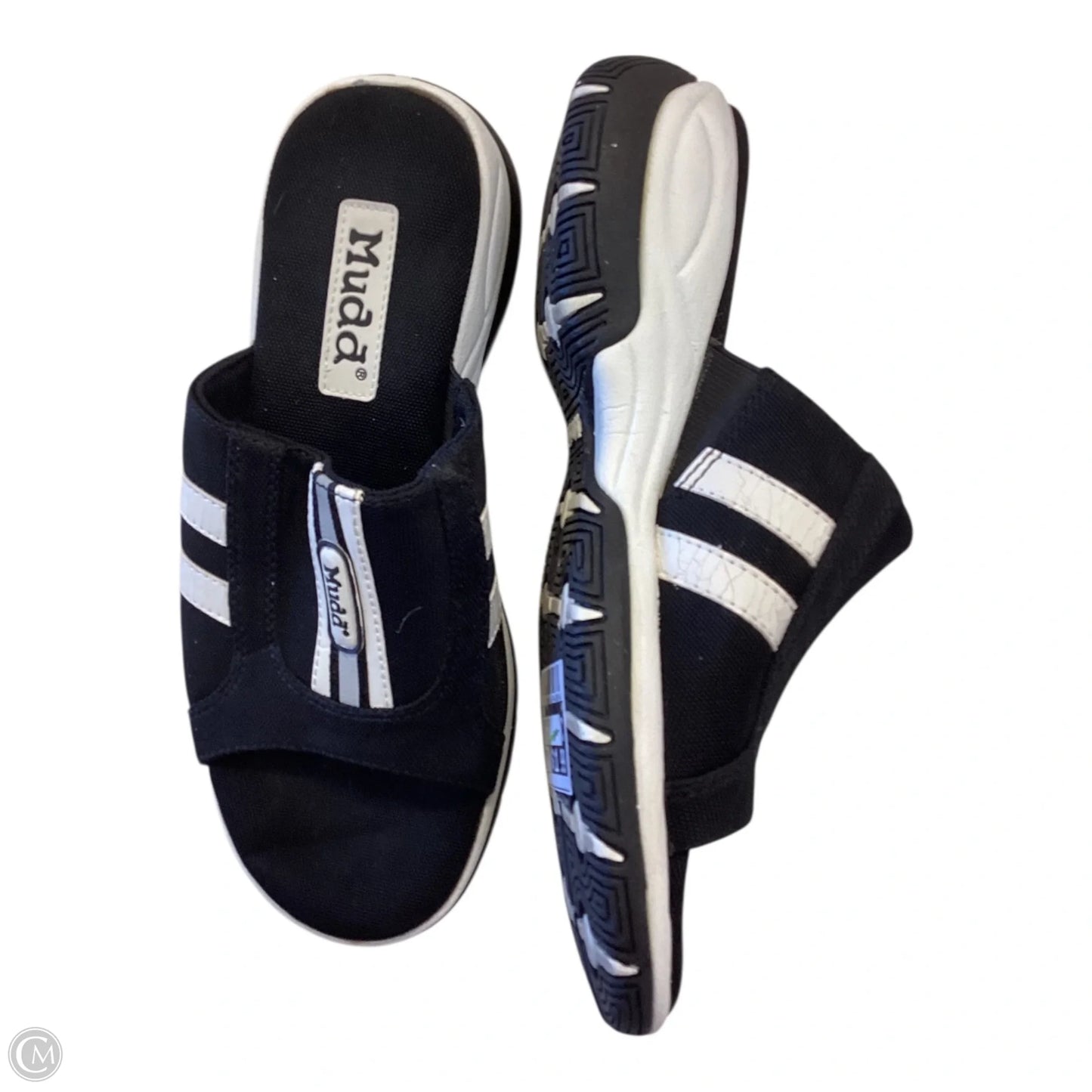 Sandals Flats By Mudd In Black, Size: 6.5