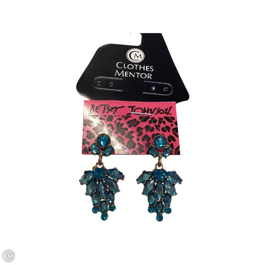 Earrings Dangle/drop By Betsey Johnson
