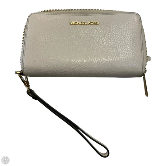 Wristlet Designer By Michael Kors, Size: Medium