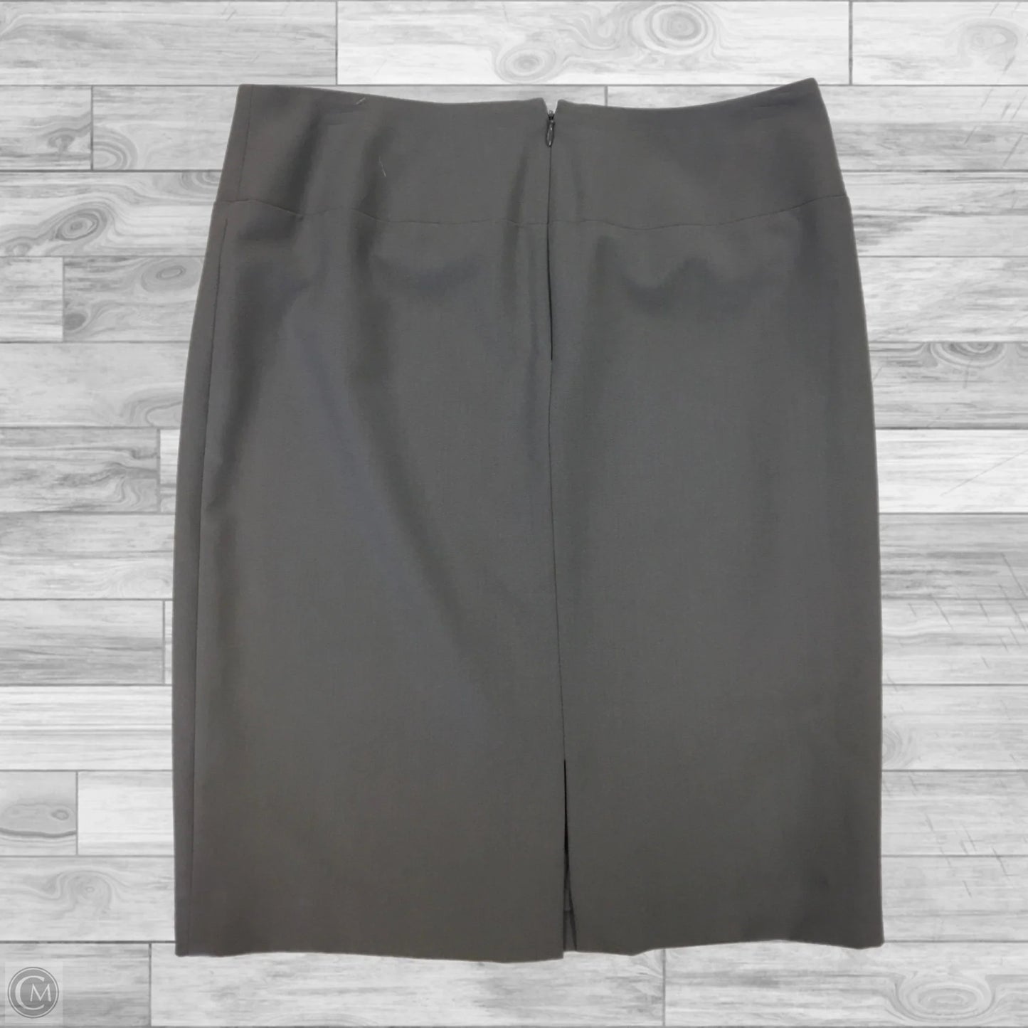 Skirt Mini & Short By Ellen Tracy In Grey, Size: 6