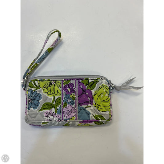 Wristlet By Vera Bradley, Size: Small