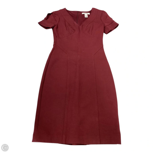 Dress Casual Short By White House Black Market In Maroon, Size: 0
