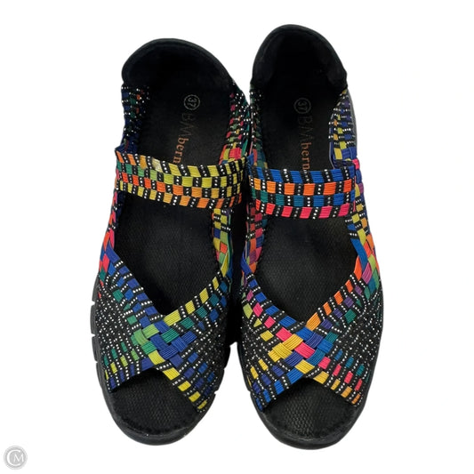 Shoes Flats By Cmc In Multi-colored, Size: 6.5