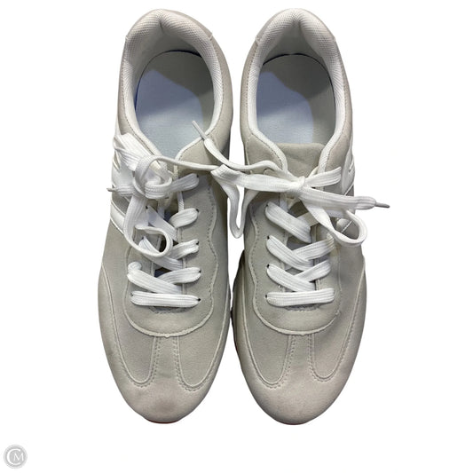 Shoes Athletic By Clothes Mentor In Grey, Size: 12