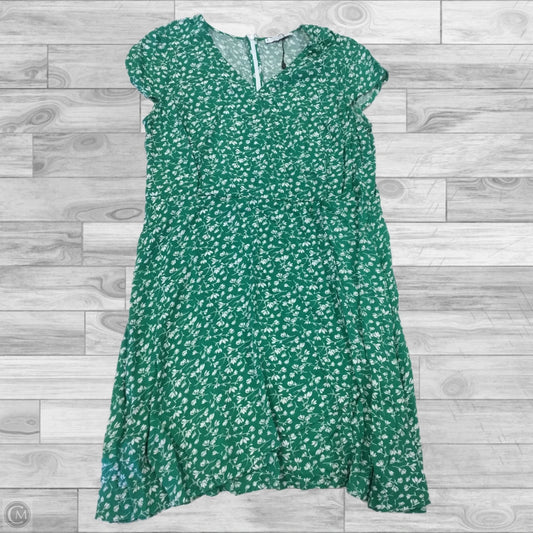 Dress Casual Short By Clothes Mentor In Green, Size: M