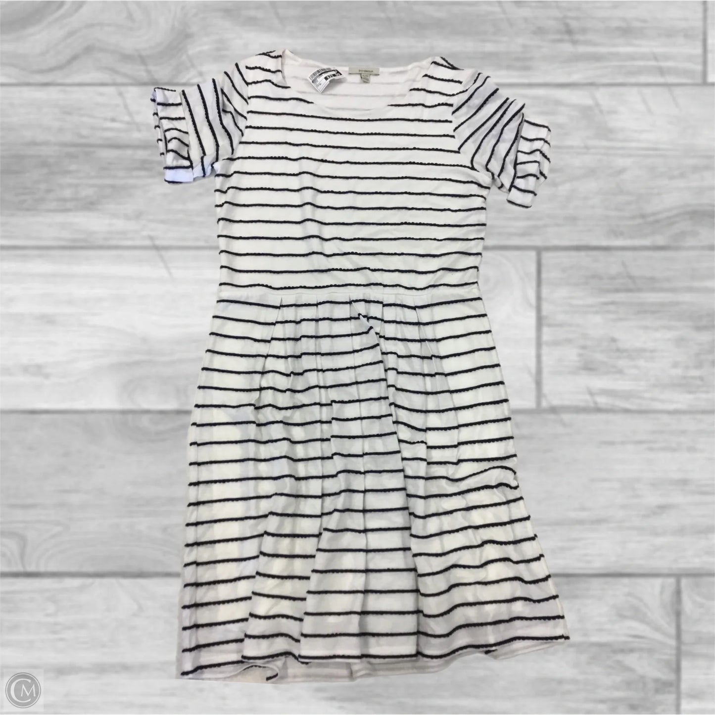 Dress Casual Short By Bordeaux In White, Size: Xl