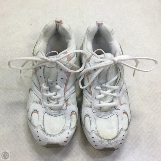 Shoes Athletic By Champagne In White, Size: 8.5