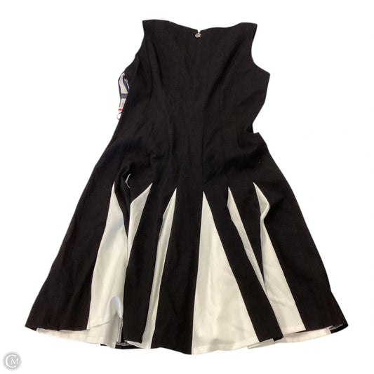 Dress Casual Short By Tommy Hilfiger In Black & White, Size: 10