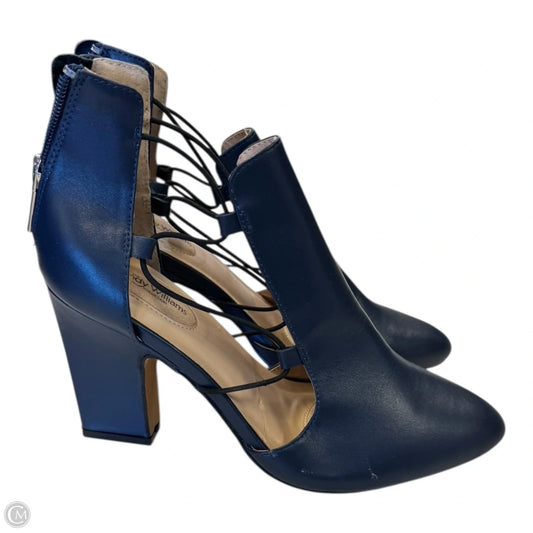 Boots Ankle Heels By Clothes Mentor In Navy, Size: 7