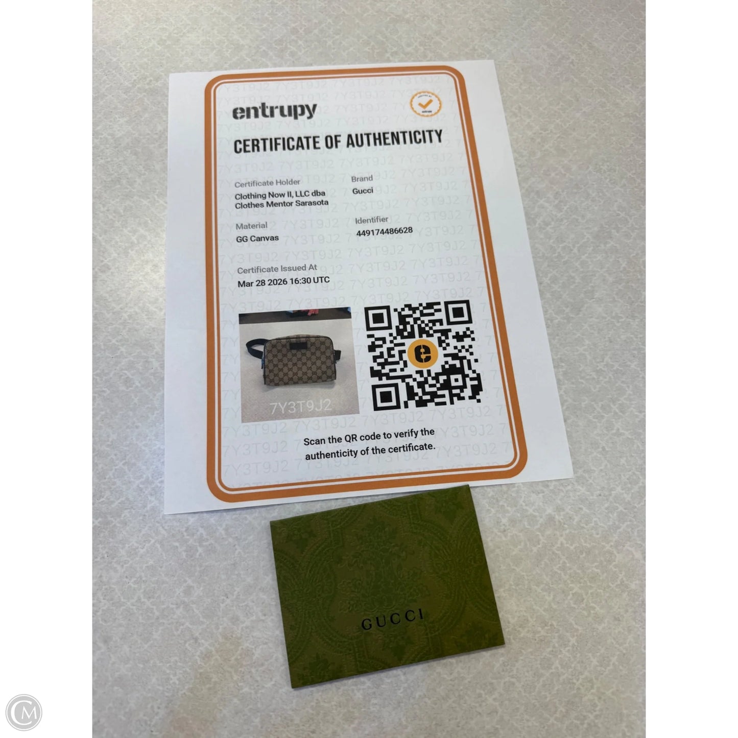 Handbag Luxury Designer By Gucci, Size: Small