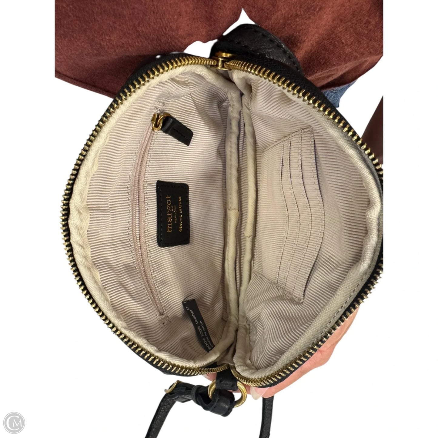 Crossbody By Margot, Size: Small