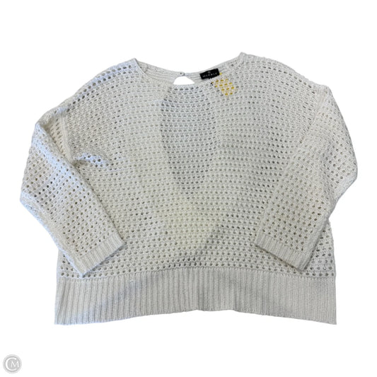 Sweater By Clothes Mentor In White, Size: L