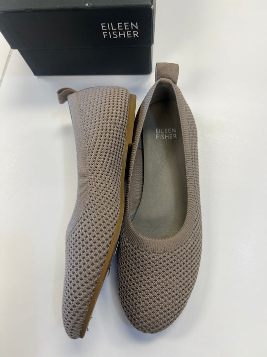 Shoes Flats By Eileen Fisher  Size: 6.5