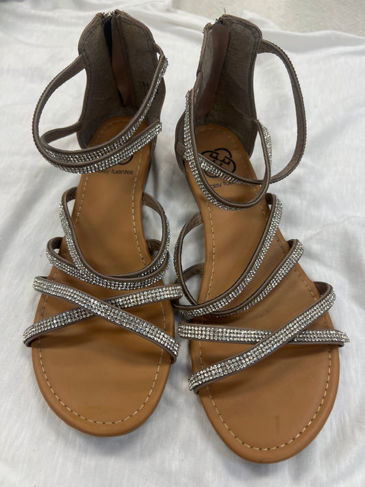 Sandals Flats By Daisy Fuentes  Size: 8