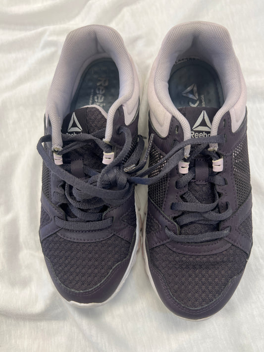 Shoes Athletic By Reebok  Size: 6.5