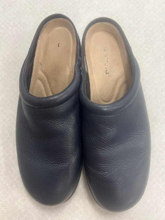 Shoes Flats Mule & Slide By Clothes Mentor  Size: 9